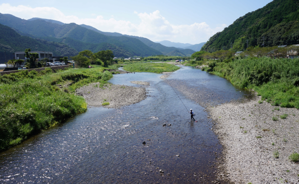 新荘川